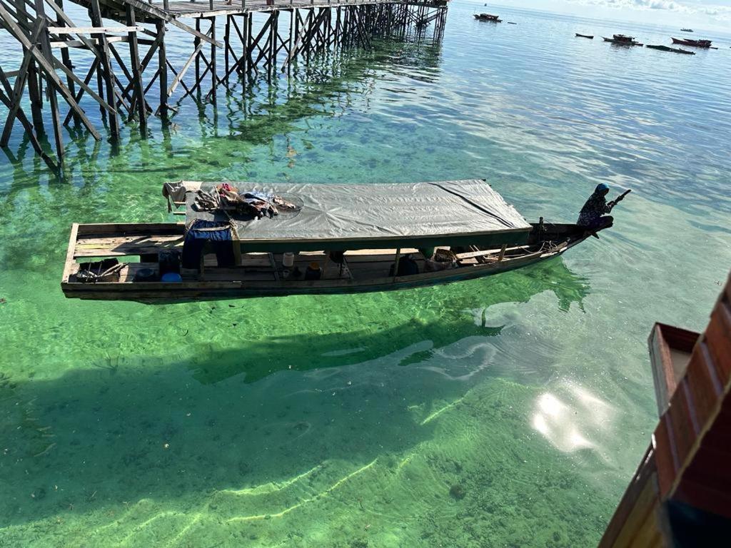 Mabul Backpackers Apartment Mabul Island Exterior photo