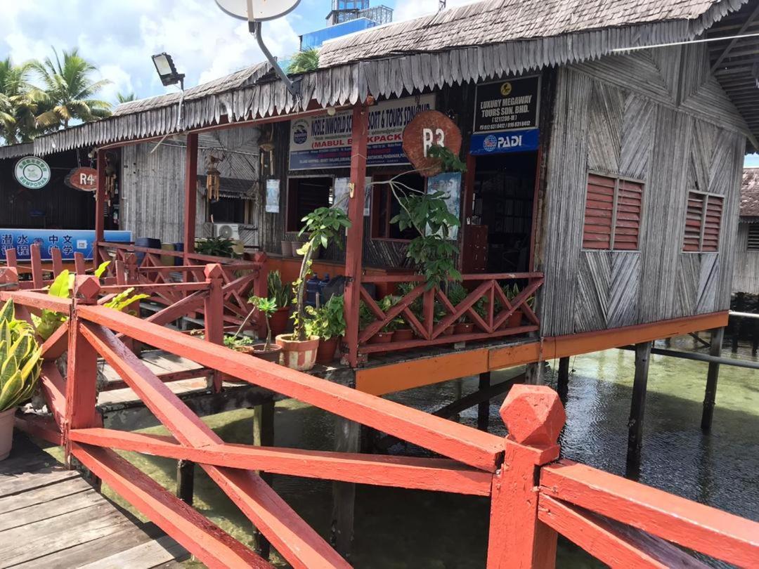 Mabul Backpackers Apartment Mabul Island Exterior photo